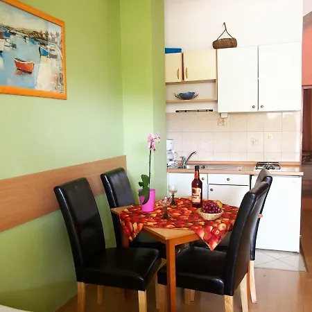 Apartament Diana *
