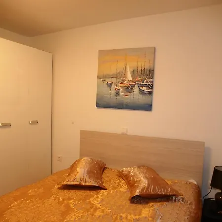 Diana Apartment