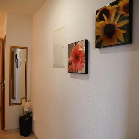 Diana Apartment *
